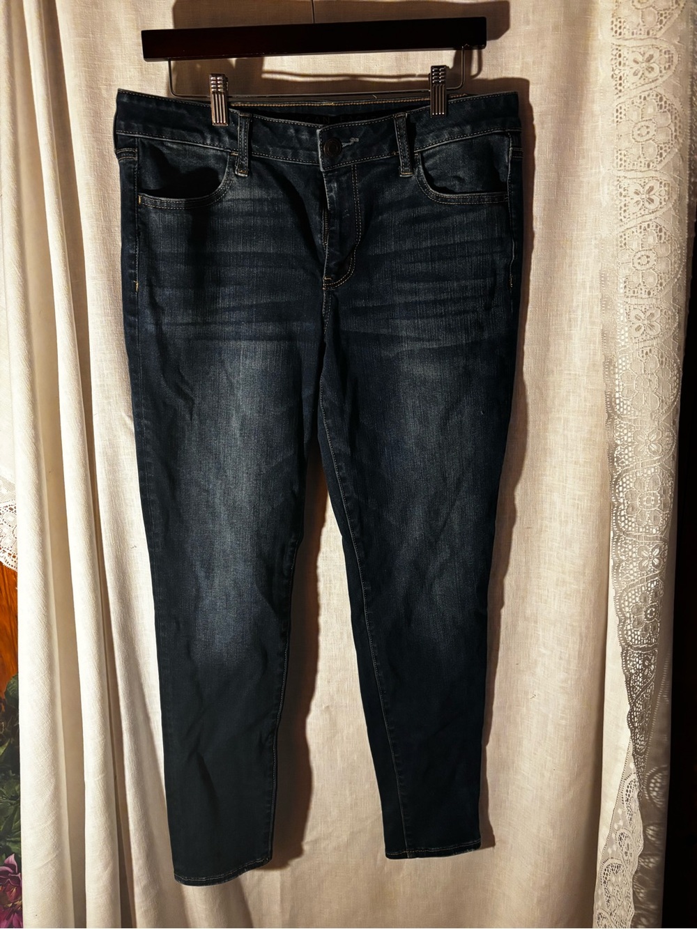 American Eagle Outfitters Dark Blue Skinny Jeans